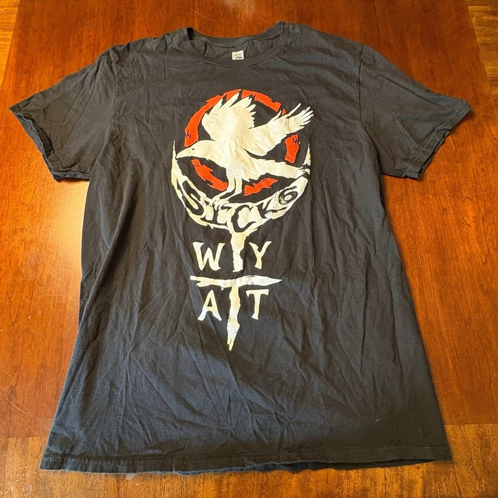WWE Bray Wyatt Firefly Fun House Buzzard Graphic Wrestling T Shirt Size Large